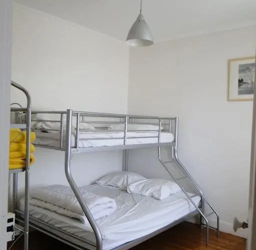 De Familial, Et Commerces A Pied Feriehus Grandcamp-Maisy