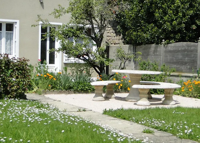 De Familial, Et Commerces A Pied Feriehus Grandcamp-Maisy