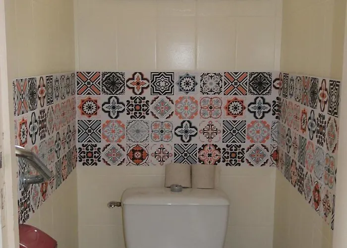 De Familial, Et Commerces A Pied *